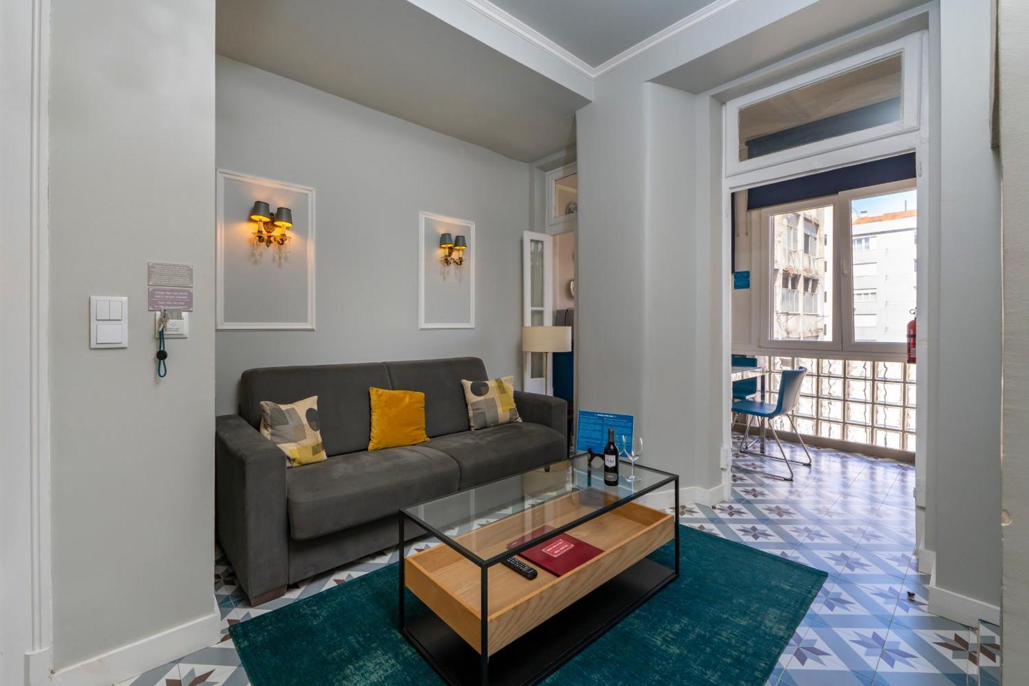 Portuguese Charm In Lisbon Apartment Exterior photo