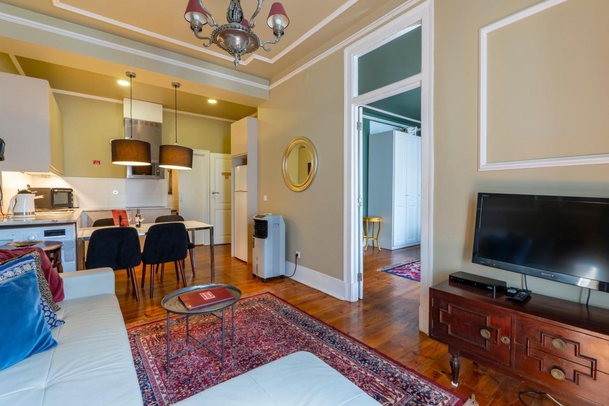 Portuguese Charm In Lisbon Apartment Exterior photo